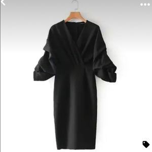 Zara Woman Black Surplice V-Neck Gathered Sleeves Dress